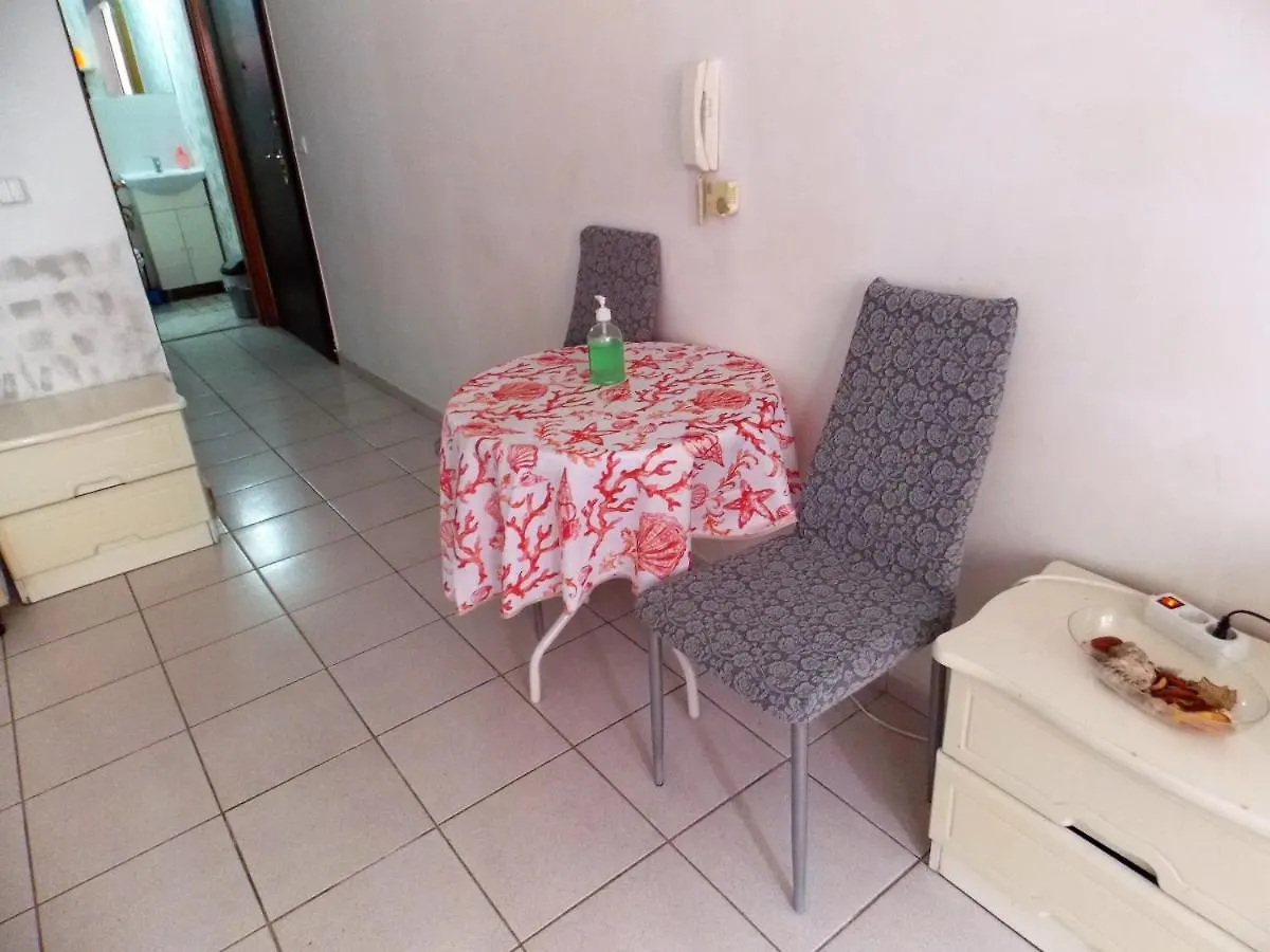Ladadika Studios Soluň Apartmán