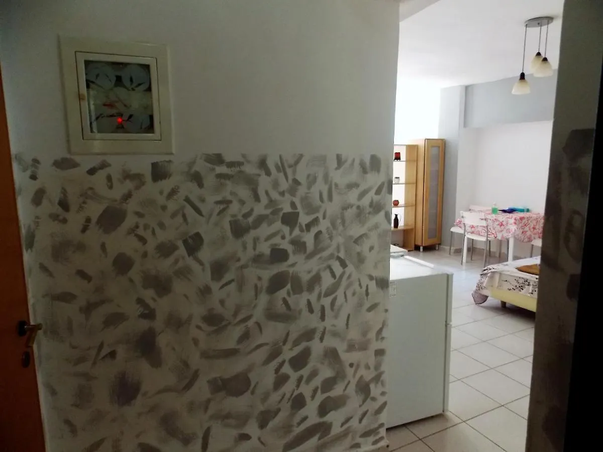 Ladadika Studios Soluň Apartmán