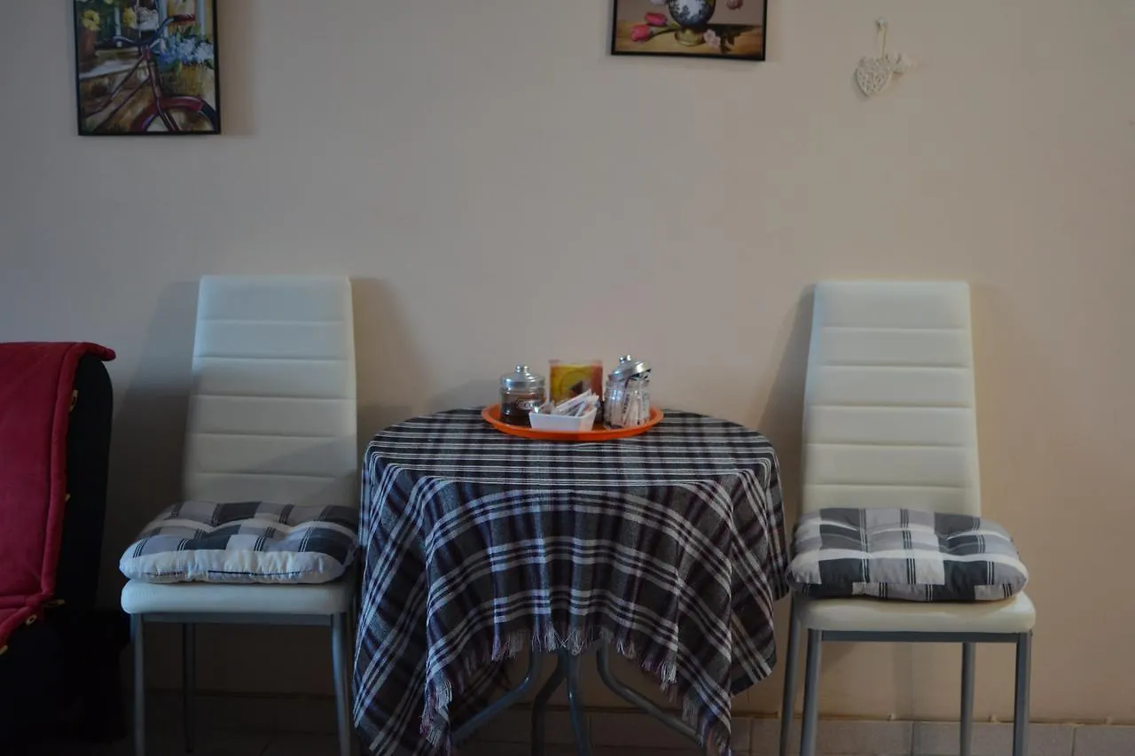 Ladadika Studios Soluň Apartmán